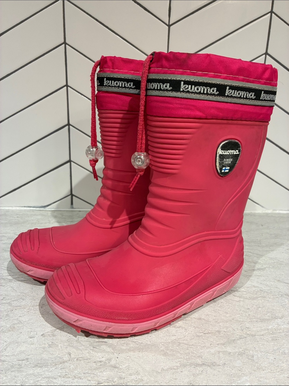Kuoma Girls' (2) Pink Waterproof and Lined Winter Boots